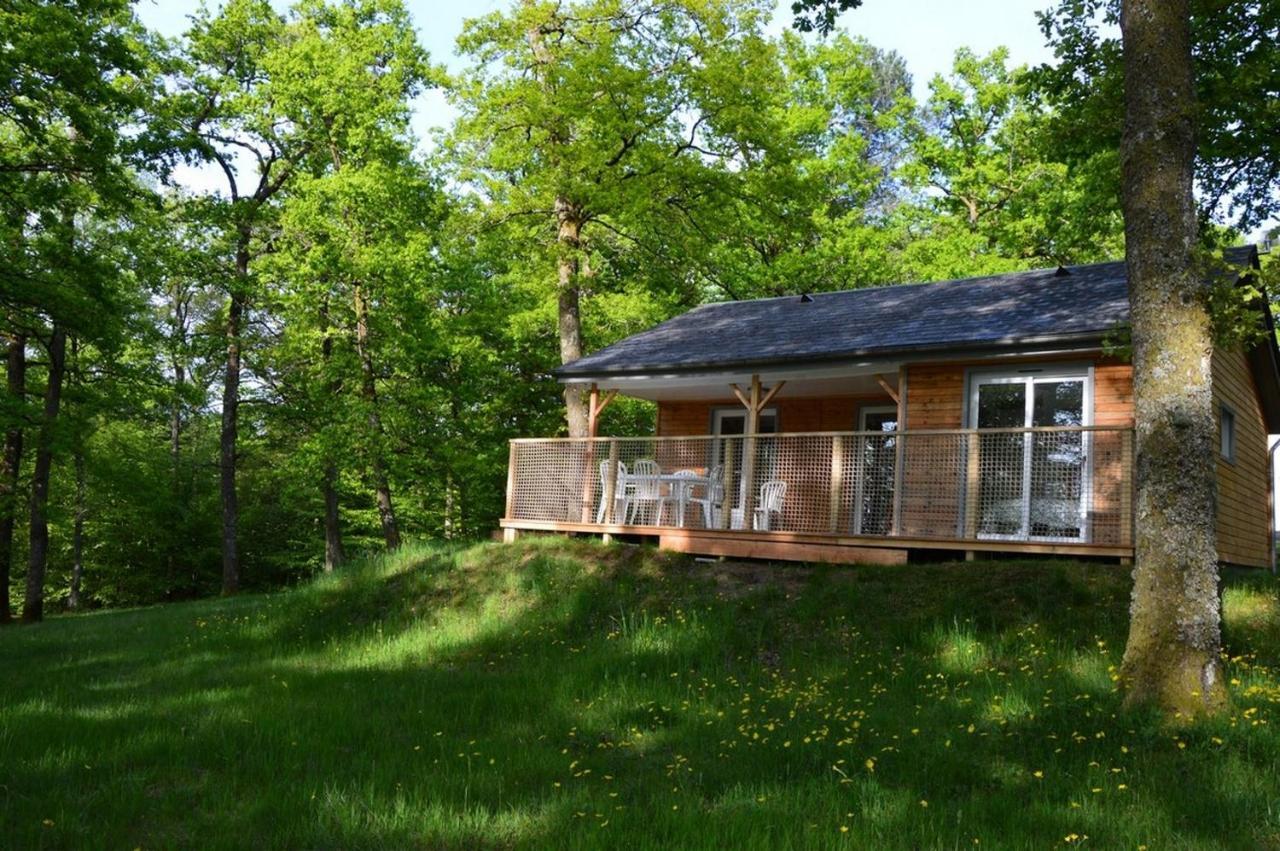 Hotel Domaine des Etangs de Taysse à Espagnac Extérieur photo