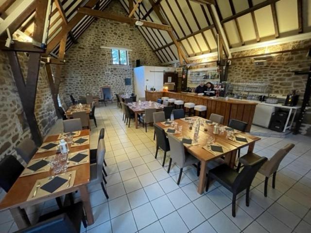 Hotel Domaine des Etangs de Taysse à Espagnac Extérieur photo
